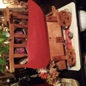Wooden wagon w flowers